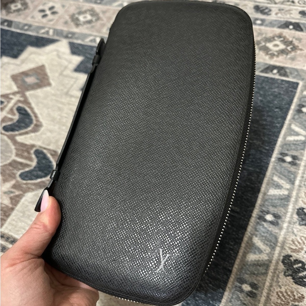 Louis Vuitton organizer clutch
